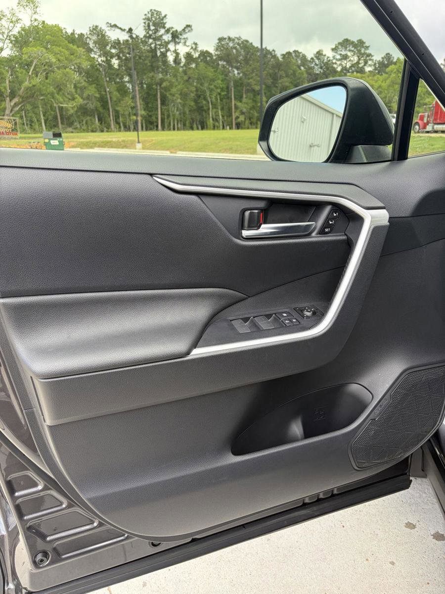 Used 2024 Toyota RAV4 XLE Premium w/ Weather Package AWD/4WD image 9