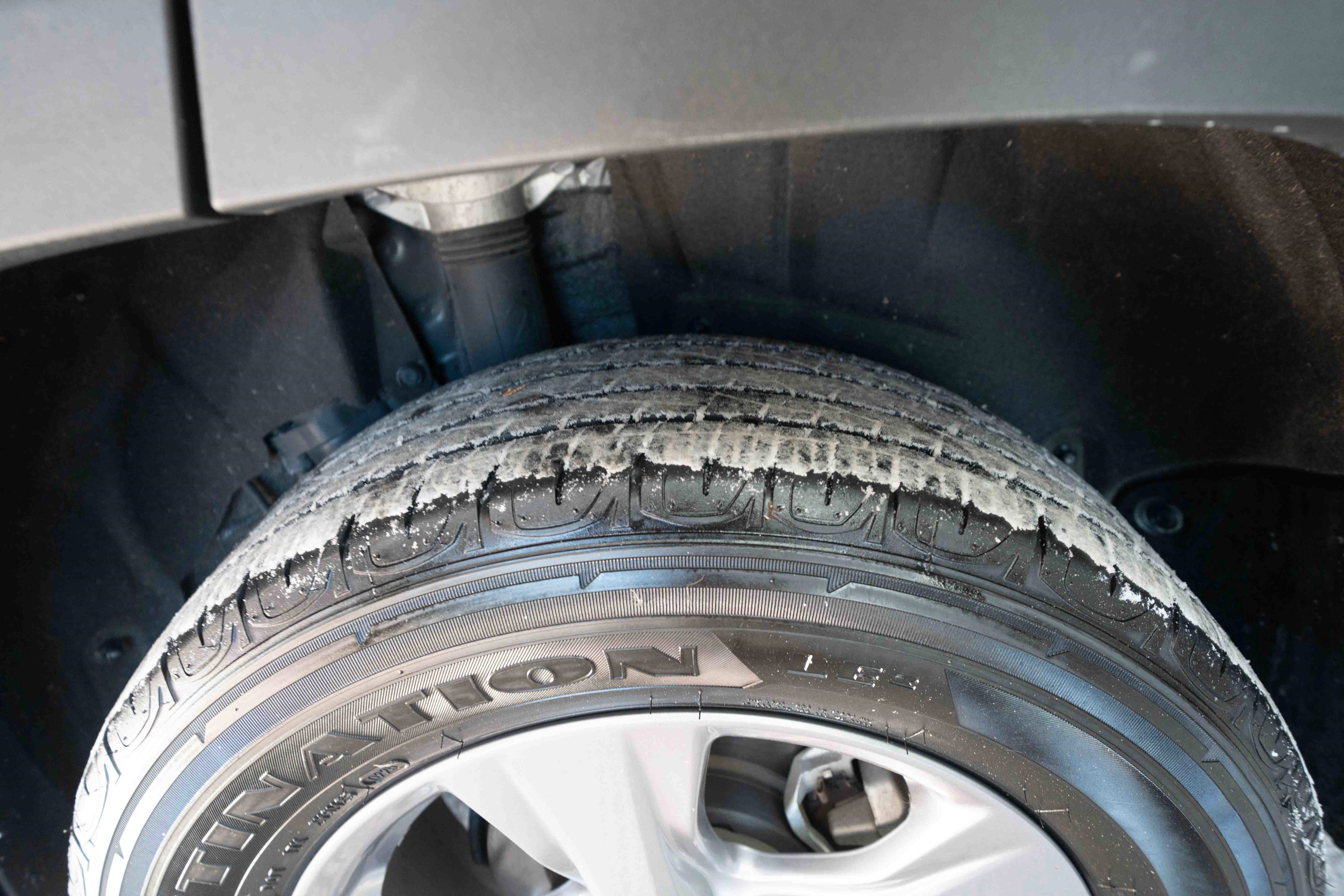 Used 2025 Toyota RAV4 XLE image 30