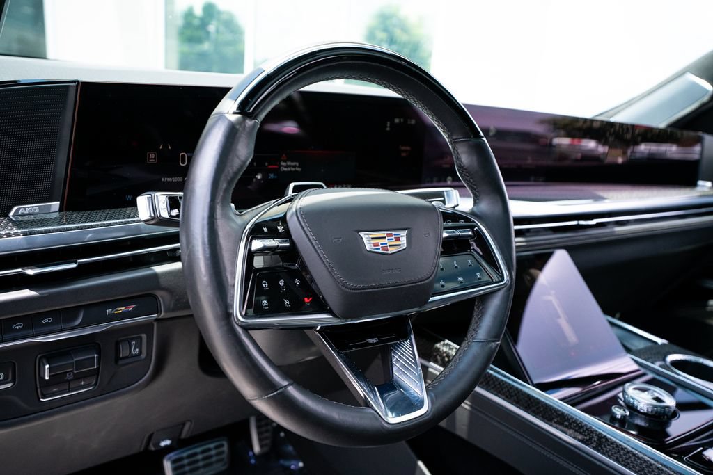 Used 2025 Cadillac Escalade ESV V AWD/4WD image 31