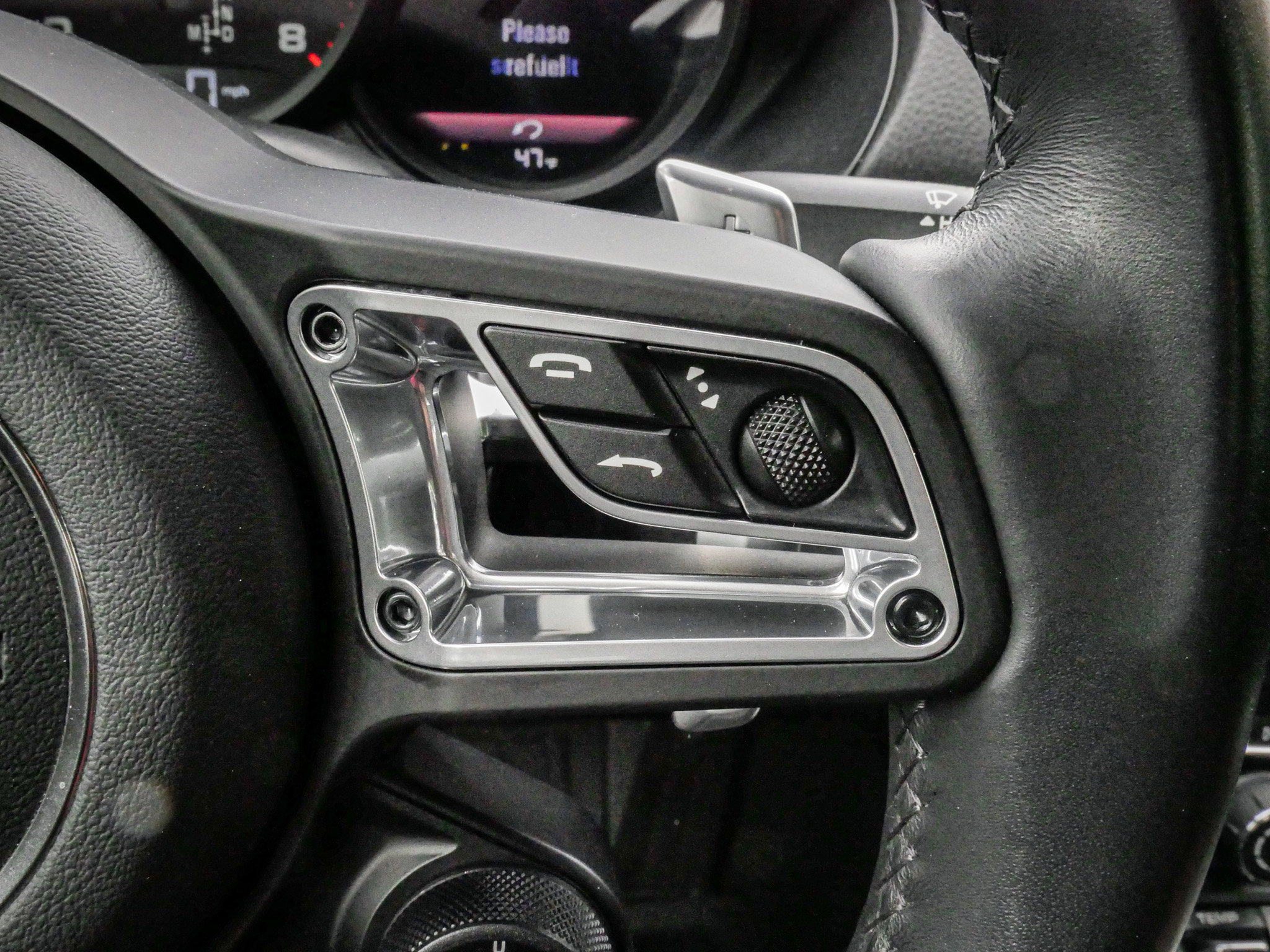 Used 2024 Porsche 718 Boxster w/ Premium Package image 20