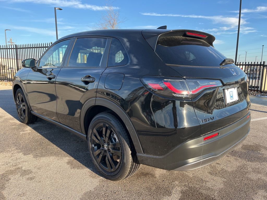 Certified 2026 Honda HR-V Sport image 5
