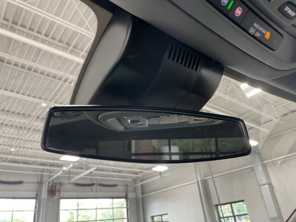 Used 2025 Chevrolet Silverado 2500 LT image 45