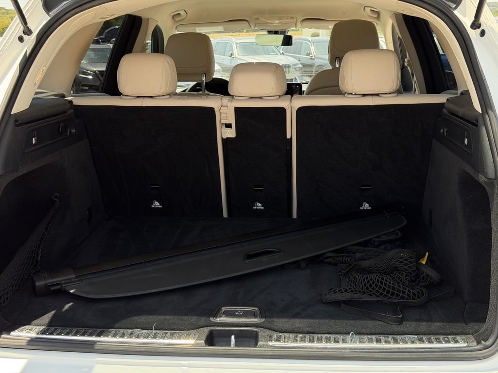 Used 2021 Mercedes-Benz GLC 300 image 27