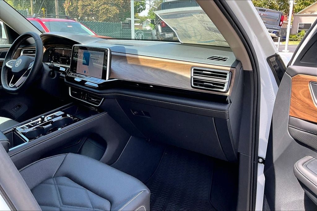 New 2026 Volkswagen Atlas SE AWD/4WD image 16