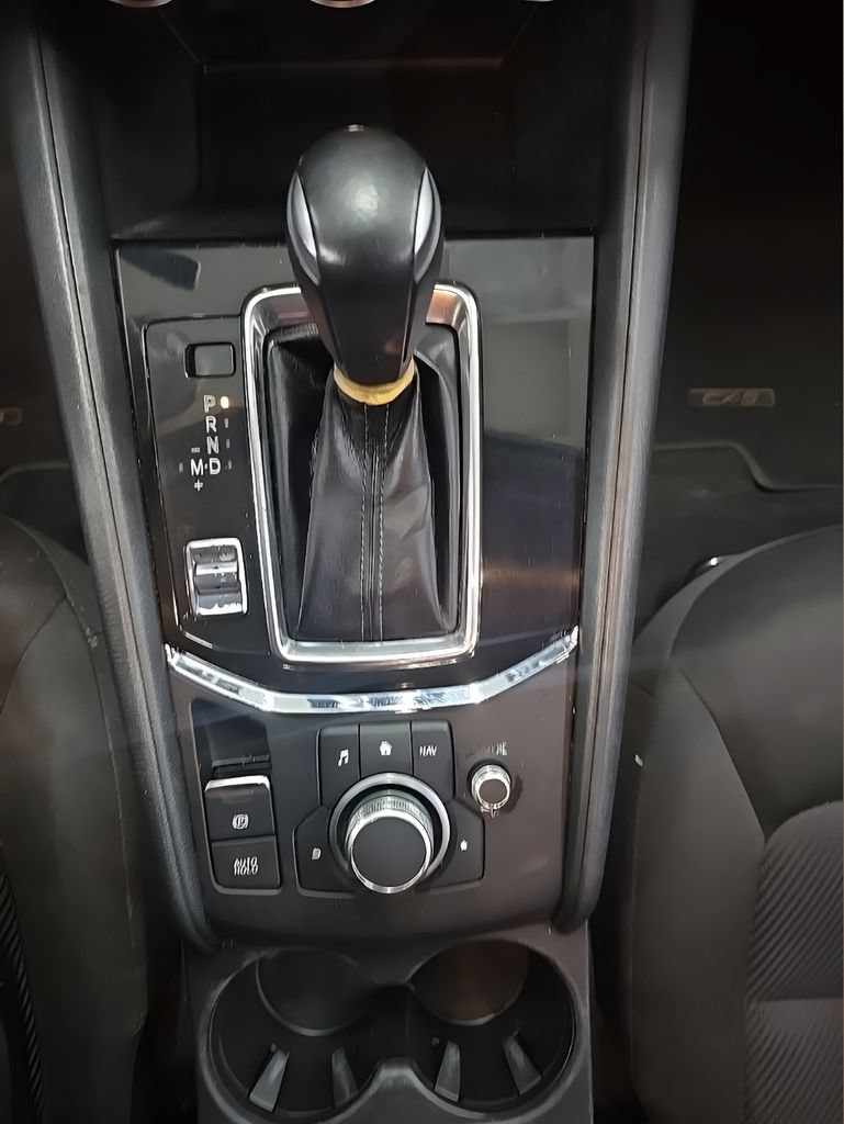 Used 2019 MAZDA CX-5 Sport FWD image 34