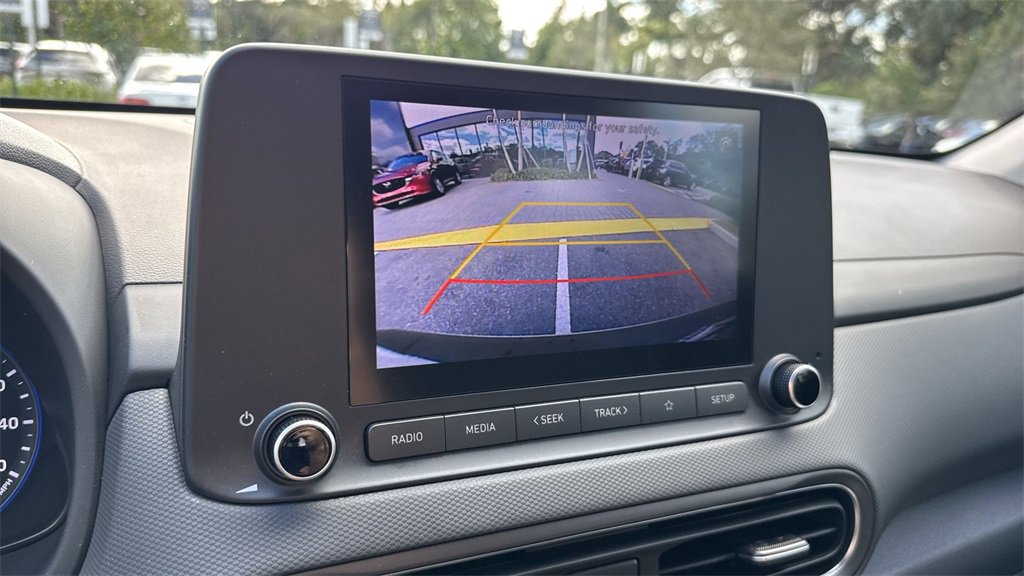 Used 2022 Hyundai Kona SEL image 49