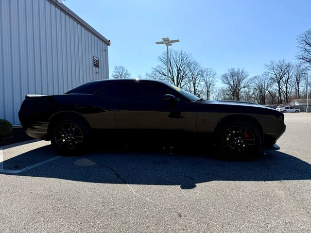 Used 2019 Dodge Challenger GT w/ Blacktop Package image 7