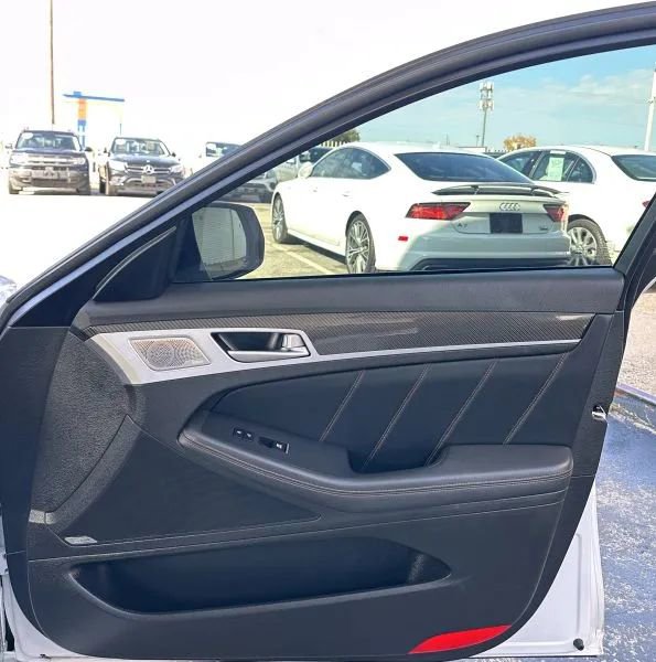 Used 2018 Genesis G80 3.3T Sport image 24