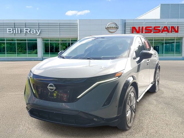 Used 2023 Nissan Ariya AWD/4WD image 2