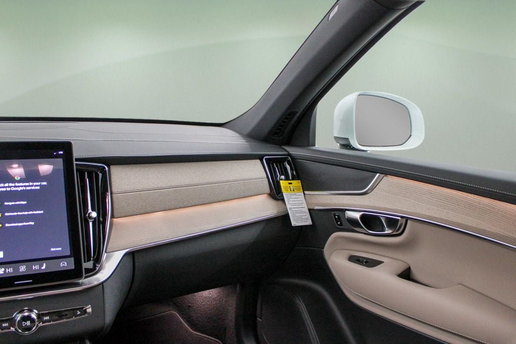 New 2026 Volvo XC90 B5 Core w/ Protection Package Premier AWD/4WD image 21