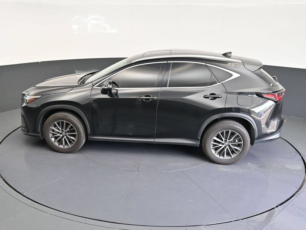 Used 2025 Lexus NX 350 AWD w/ Accessory Package (Z2) image 10
