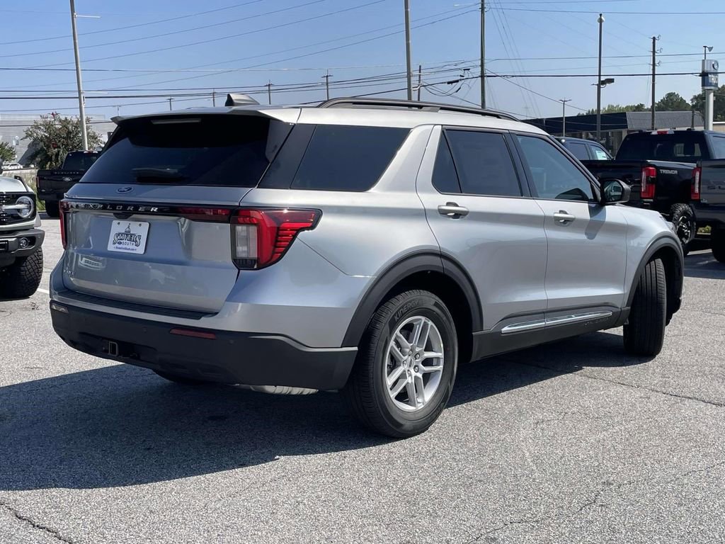 New 2025 Ford Explorer Active image 27