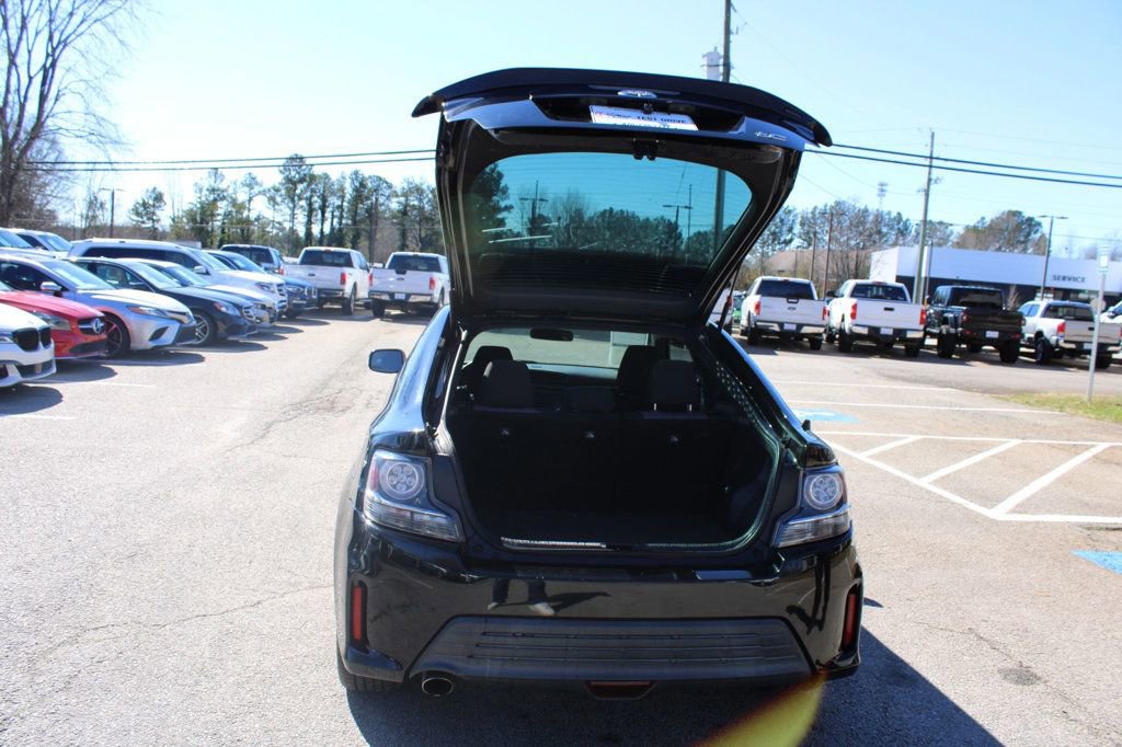 Used 2015 Scion tC image 19