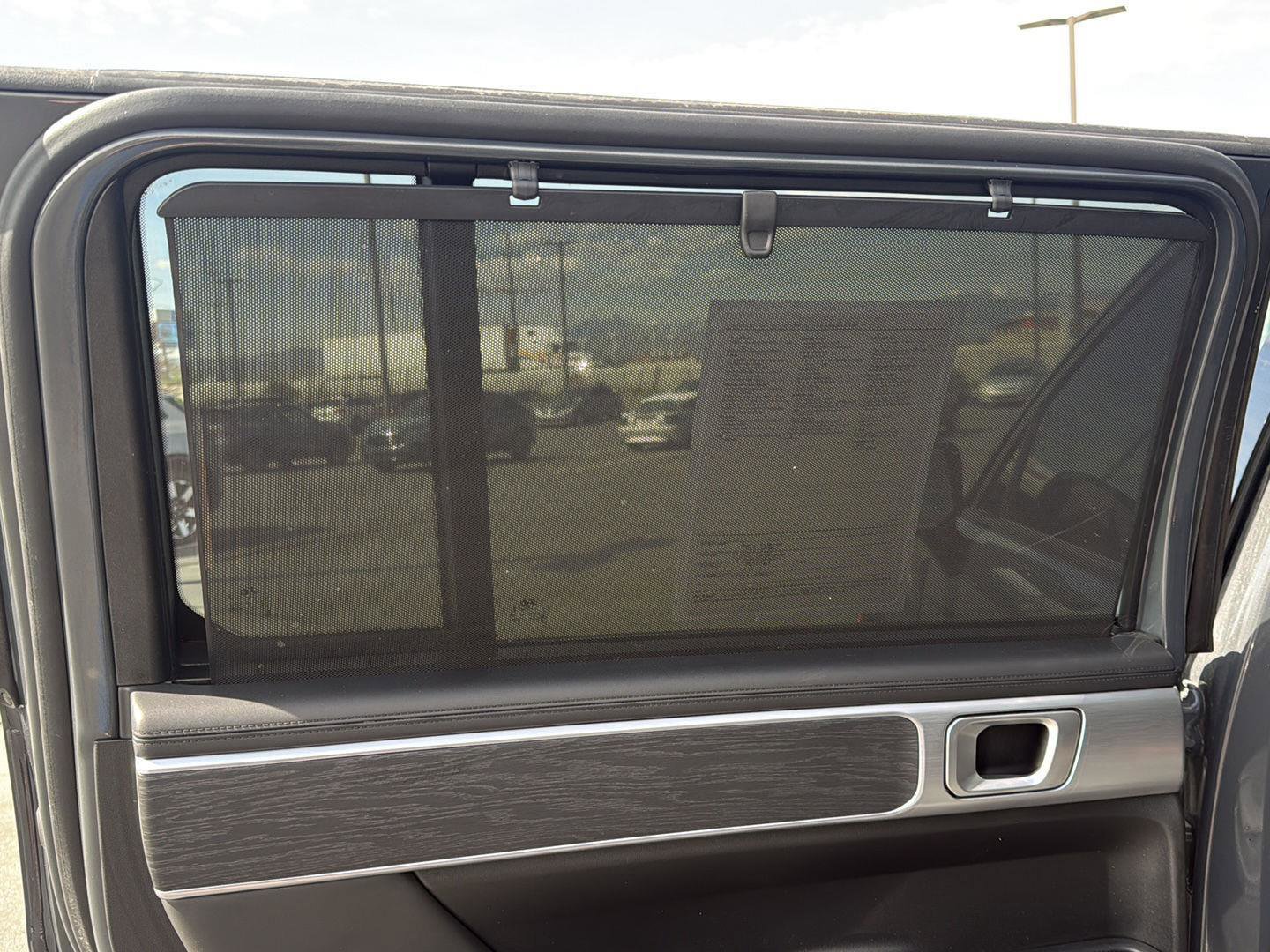 Used 2025 Hyundai Santa Fe Limited FWD image 24
