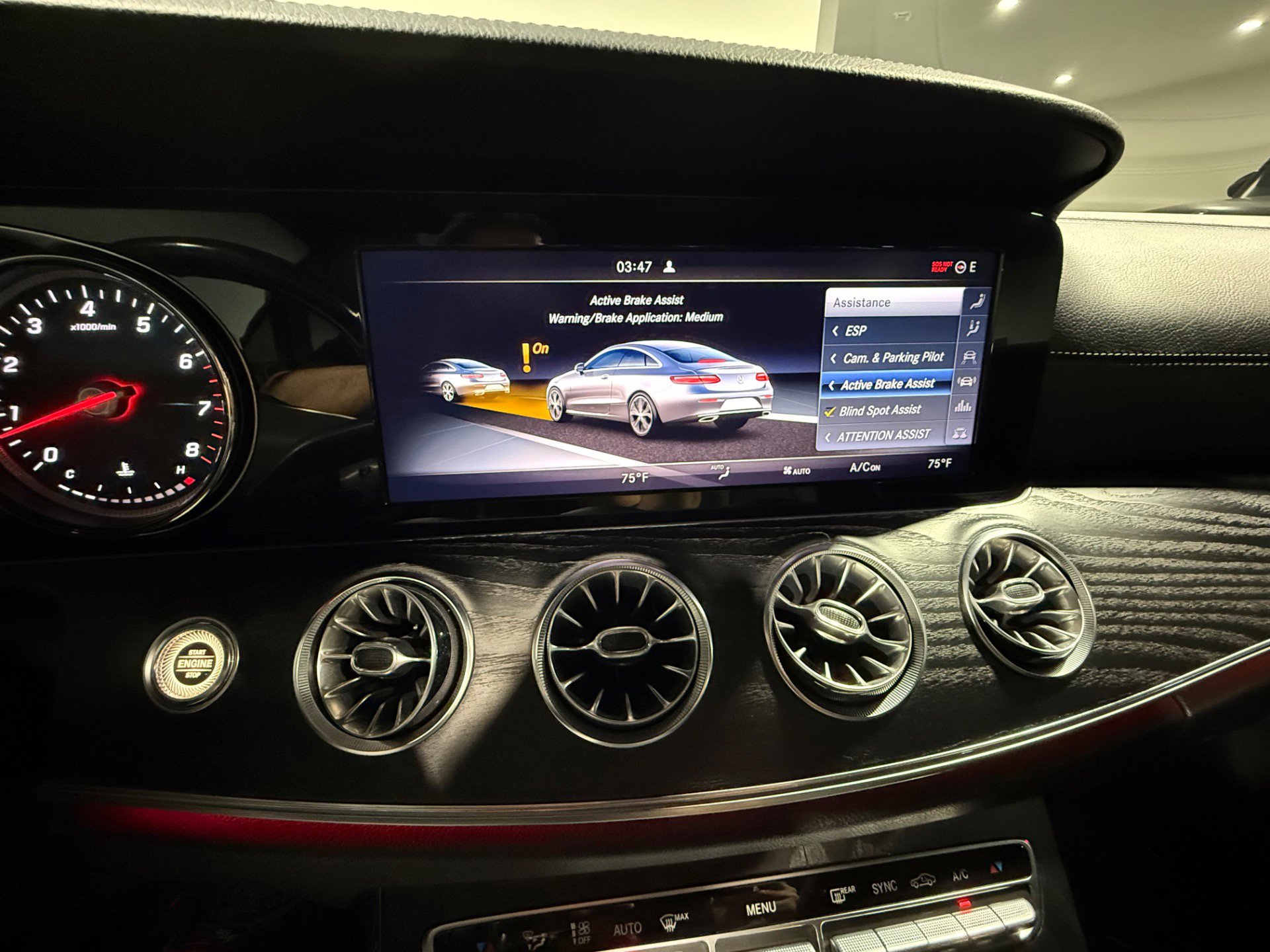 Used 2018 Mercedes-Benz E 400 4MATIC Coupe image 46