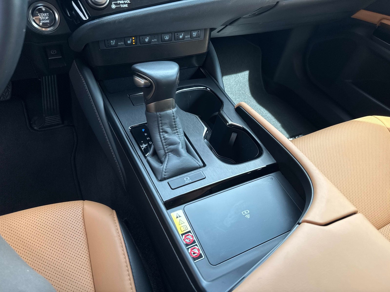 Used 2025 Lexus ES 350 w/ Premium Package FWD image 26