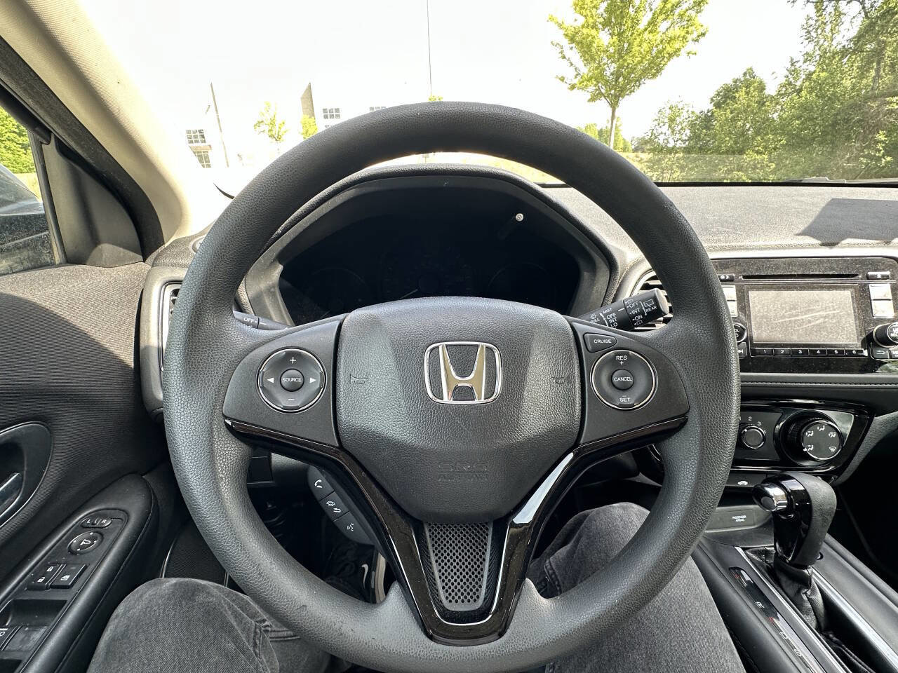 Used 2017 Honda HR-V LX image 20
