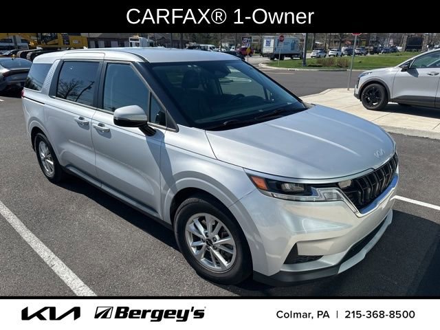 Used 2022 Kia Carnival LX image 3