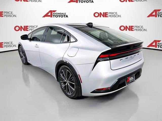 Used 2024 Toyota Prius XLE AWD/4WD image 5