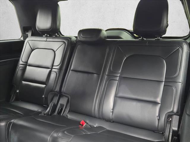 Used 2023 Lincoln Navigator Reserve image 21