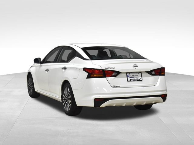 Used 2025 Nissan Altima 2.5 SV FWD image 7