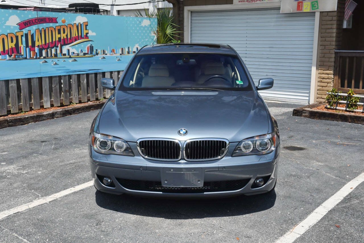 Used 2007 BMW 750i RWD image 3