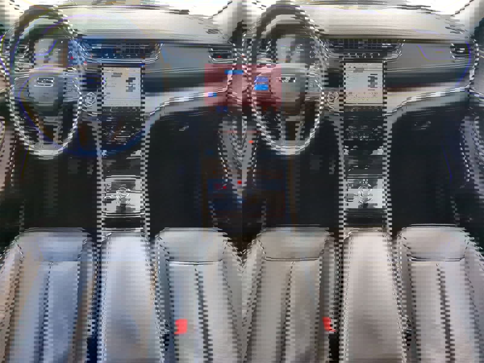 Used 2022 Jeep Grand Cherokee Limited image 15