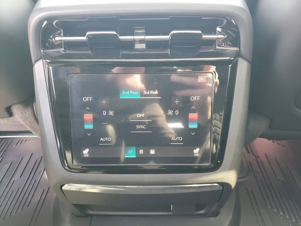 New 2026 Cadillac Escalade IQL Luxury w/ LPO, Floor Liner Package image 22