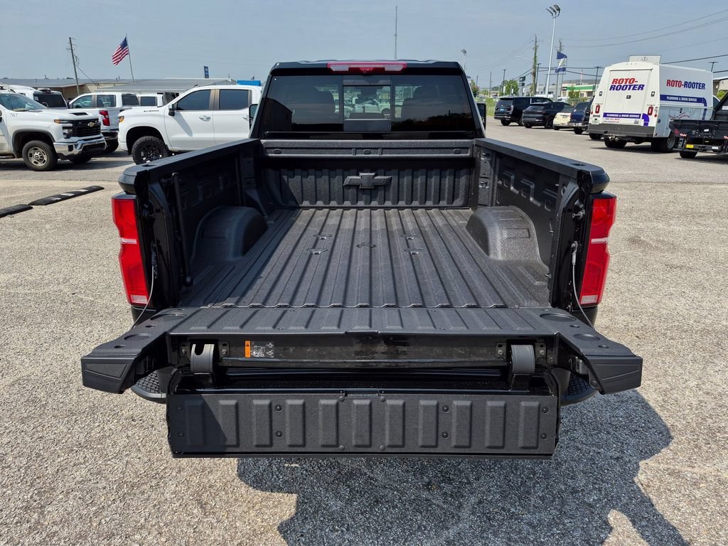 New 2026 Chevrolet Silverado 2500 High Country w/ High Country Premium Package AWD/4WD image 35