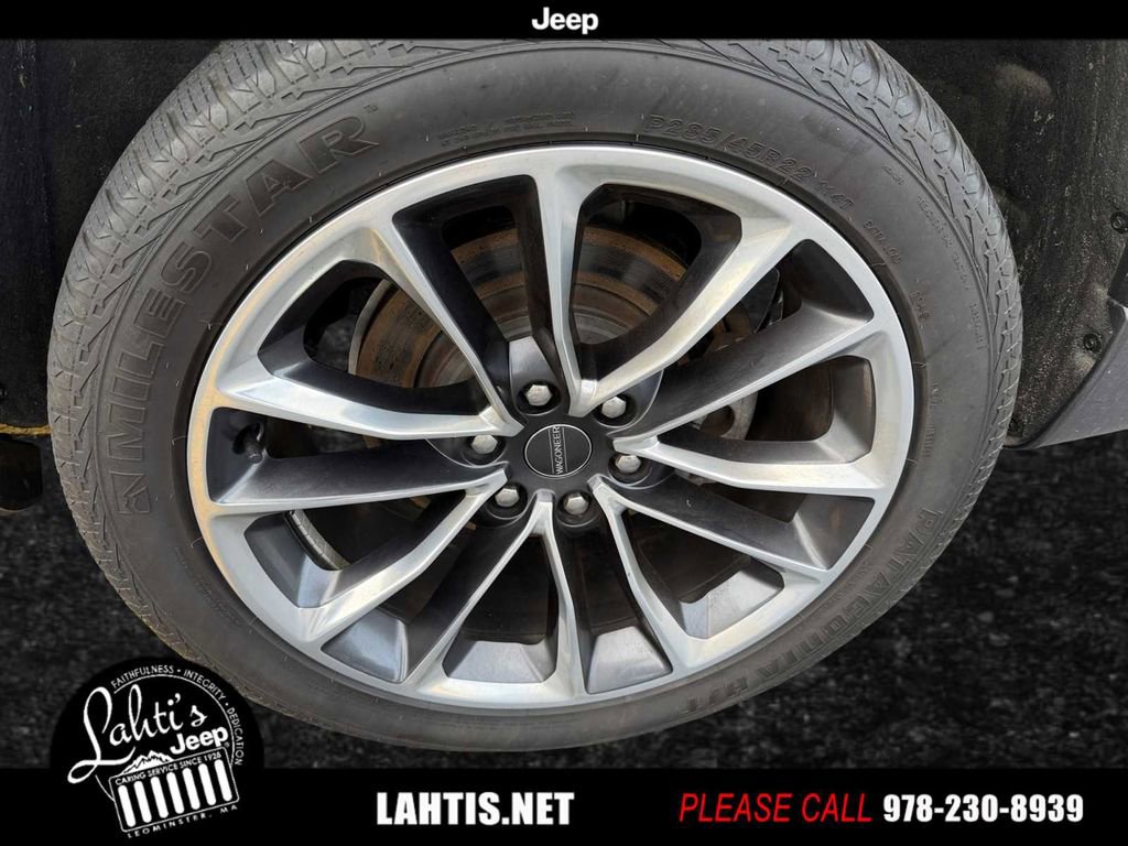 Used 2022 Jeep Wagoneer Series III w/ Premium Group I image 8