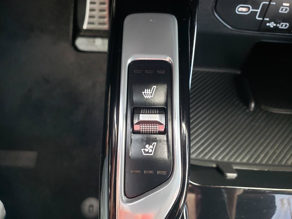Used 2025 Kia Sorento SX Prestige AWD/4WD image 20