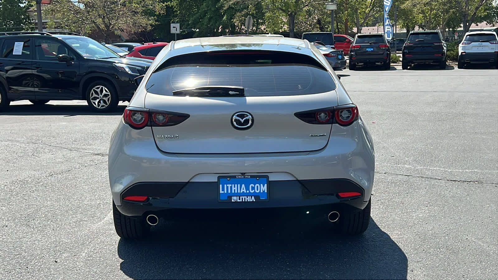 Used 2022 MAZDA MAZDA3 s FWD image 6
