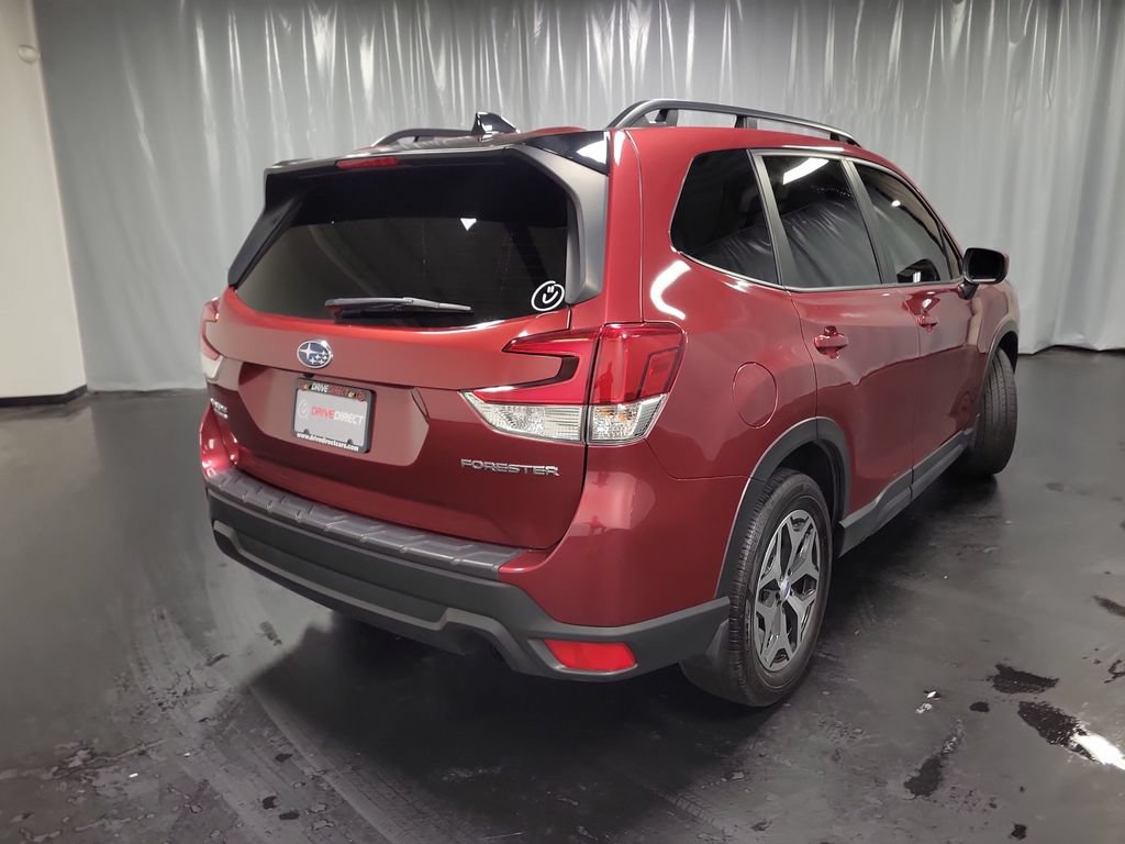 Used 2024 Subaru Forester Premium AWD/4WD image 8