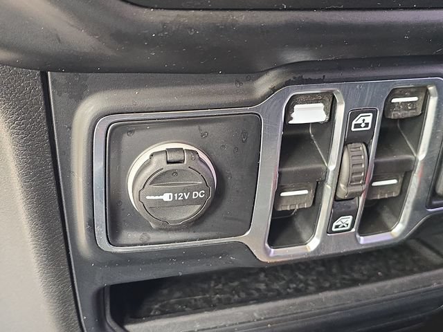 Used 2019 Jeep Wrangler Unlimited Sport S AWD/4WD image 40