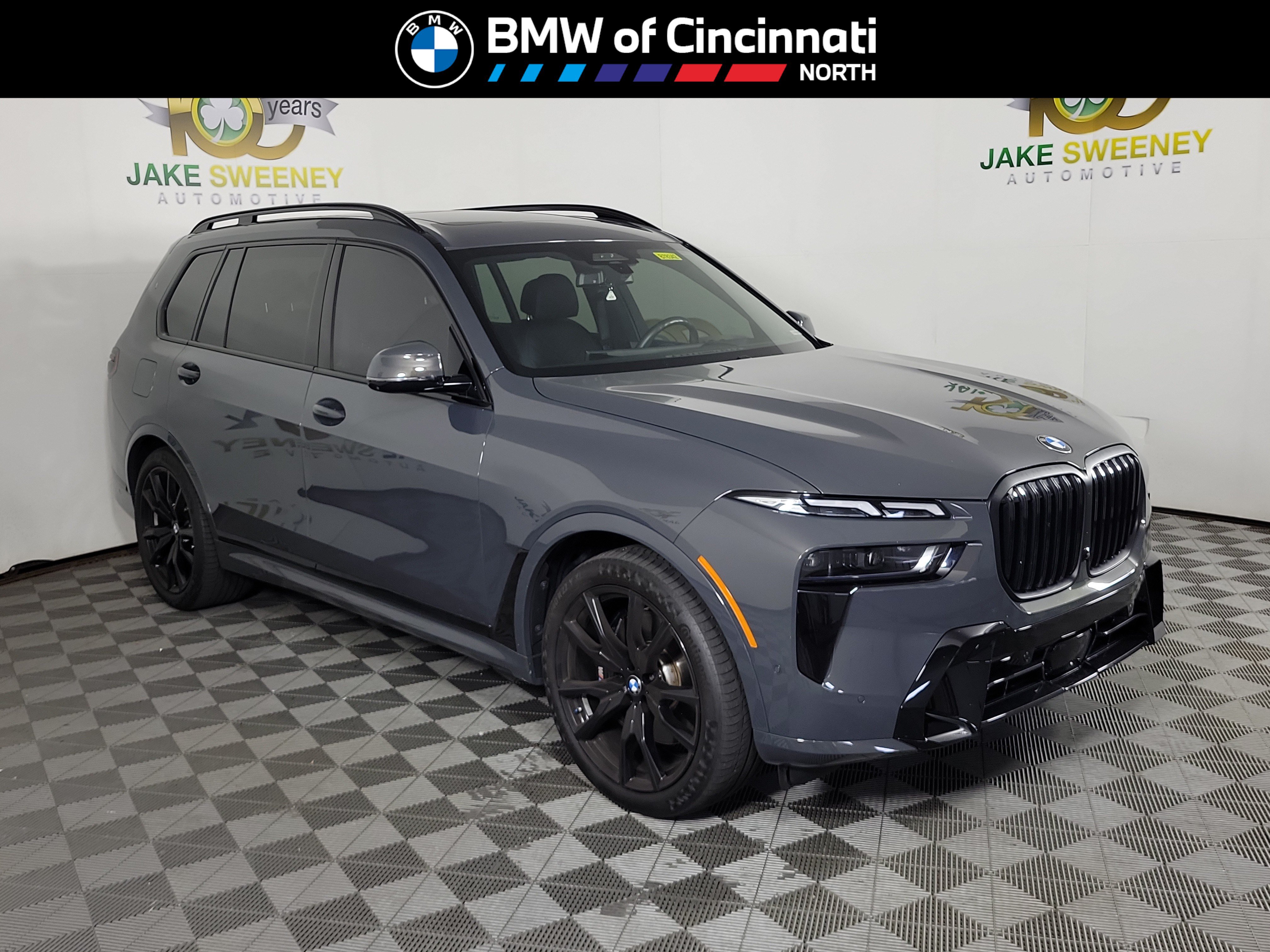 Used 2024 BMW X7 xDrive40i w/ M Sport Package AWD/4WD video 1