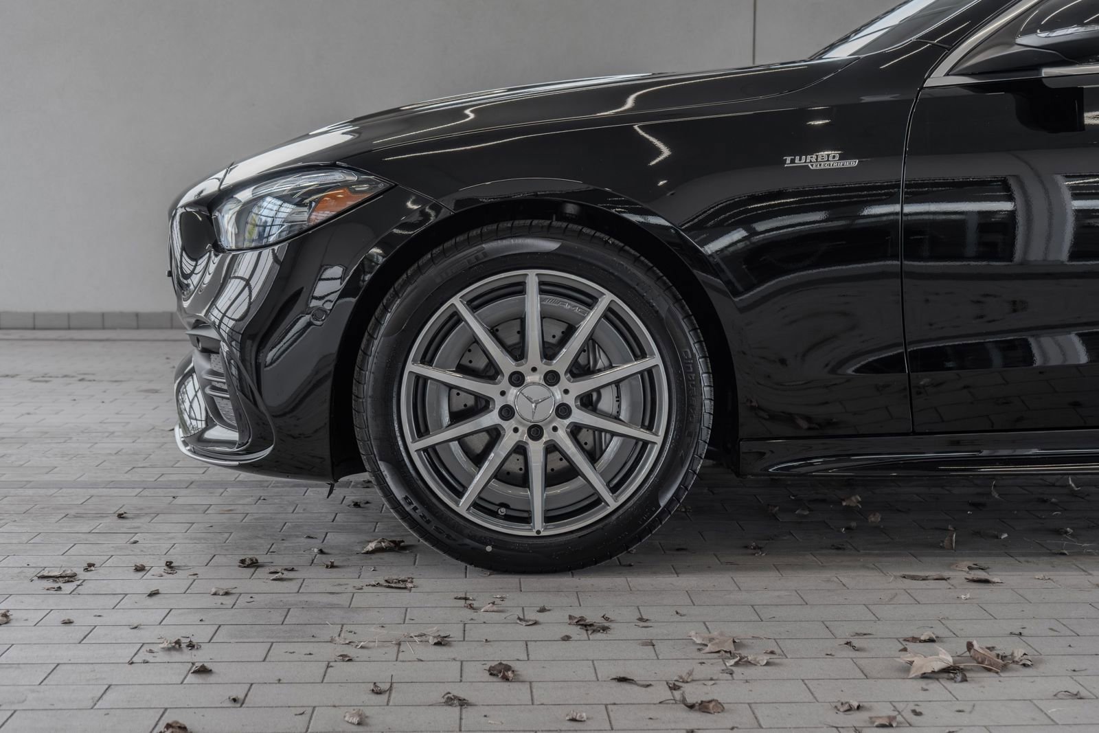 New 2026 Mercedes-Benz C 43 AMG 4MATIC Sedan image 4