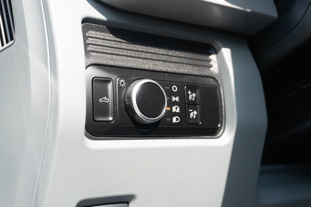 Used 2025 Ford F350 XL RWD image 16