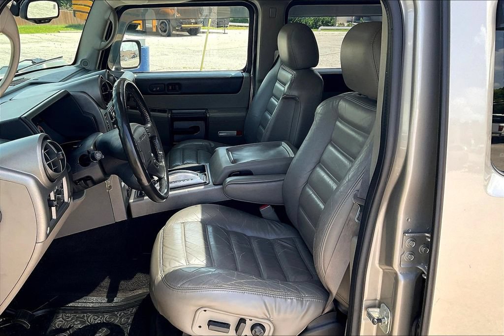 Used 2003 HUMMER H2 w/ Preferred Equipment Group AWD/4WD image 20
