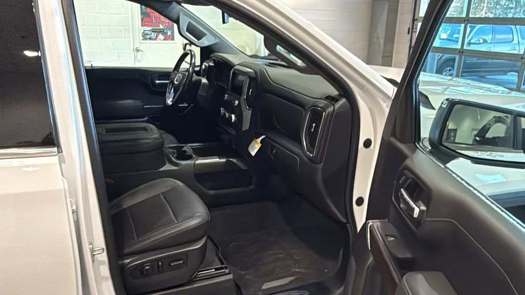 Used 2021 GMC Sierra 1500 SLT w/ SLT Premium Package AWD/4WD image 12