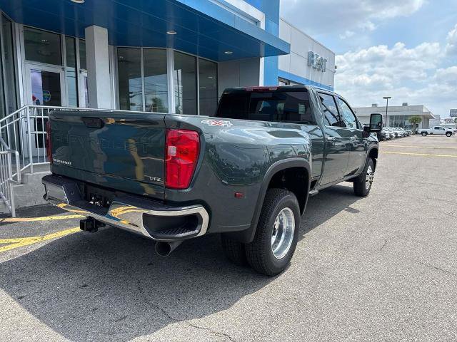 New 2026 Chevrolet Silverado 3500 LTZ w/ LTZ Plus Package AWD/4WD image 7