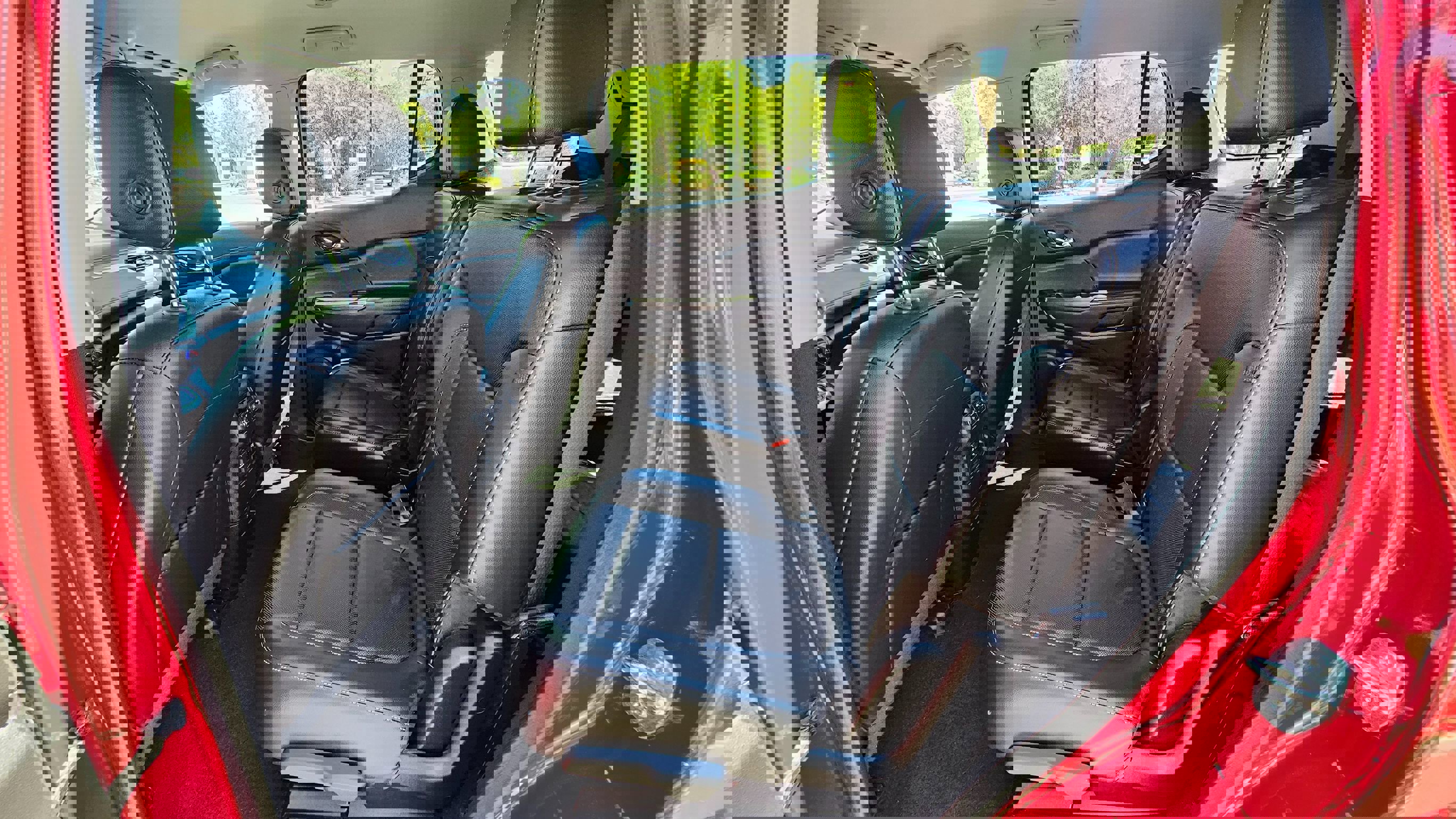 Used 2020 GMC Acadia SLT image 17