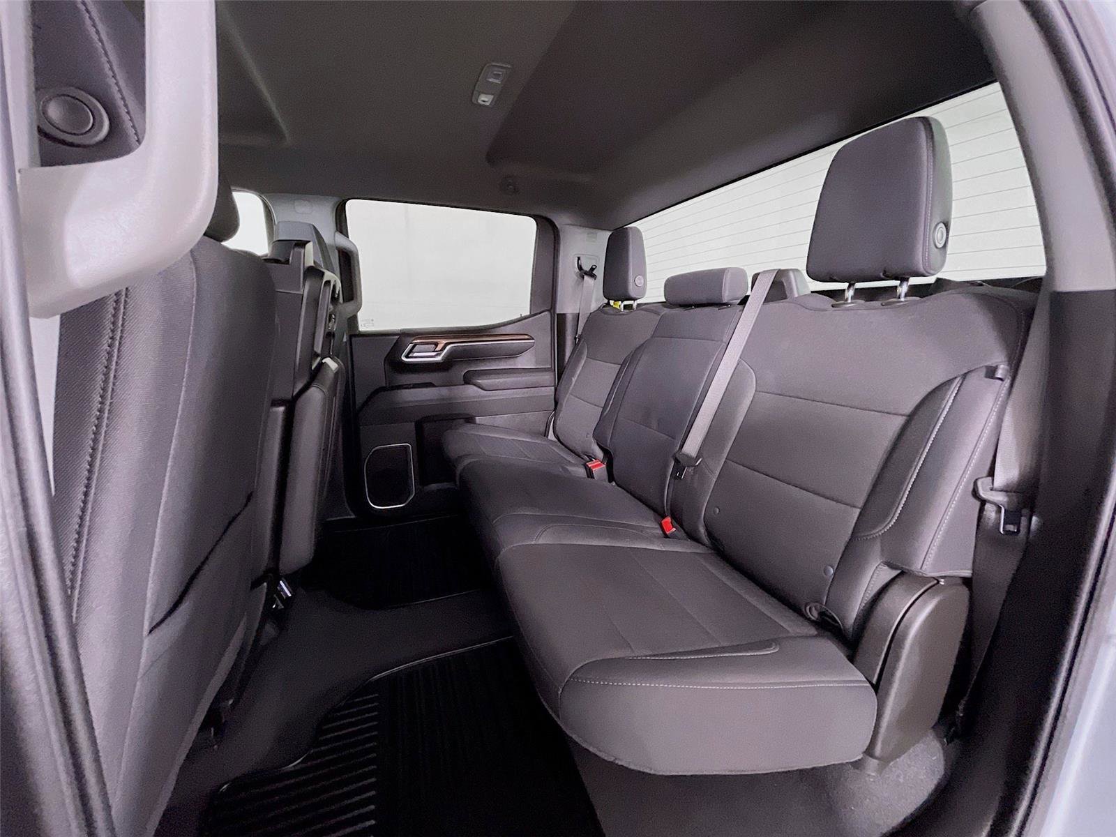 Certified 2025 Chevrolet Silverado 1500 LT image 28