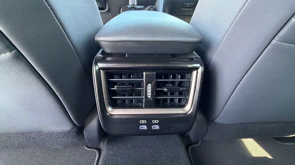 Certified 2025 Toyota Crown Signia w/ Advanced Technology Package image 25