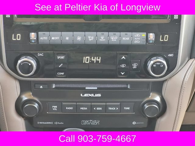 Used 2023 Lexus GX 460 Luxury w/ Sport Design Package AWD/4WD image 24