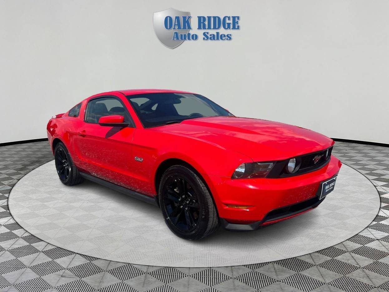Used 2011 Ford Mustang GT RWD image 3