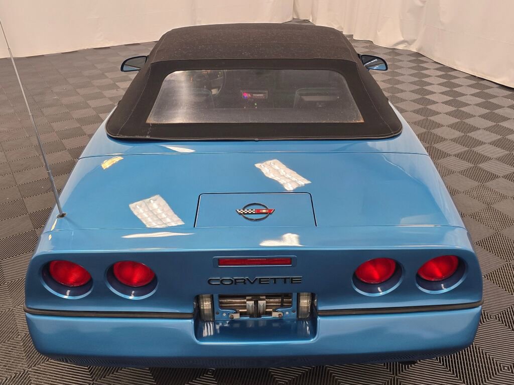 Used 1988 Chevrolet Corvette Convertible image 12