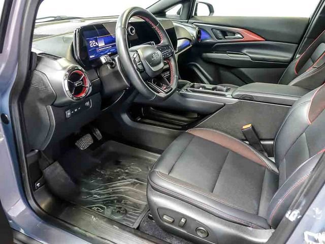 Certified 2024 Chevrolet Equinox EV RS FWD image 13