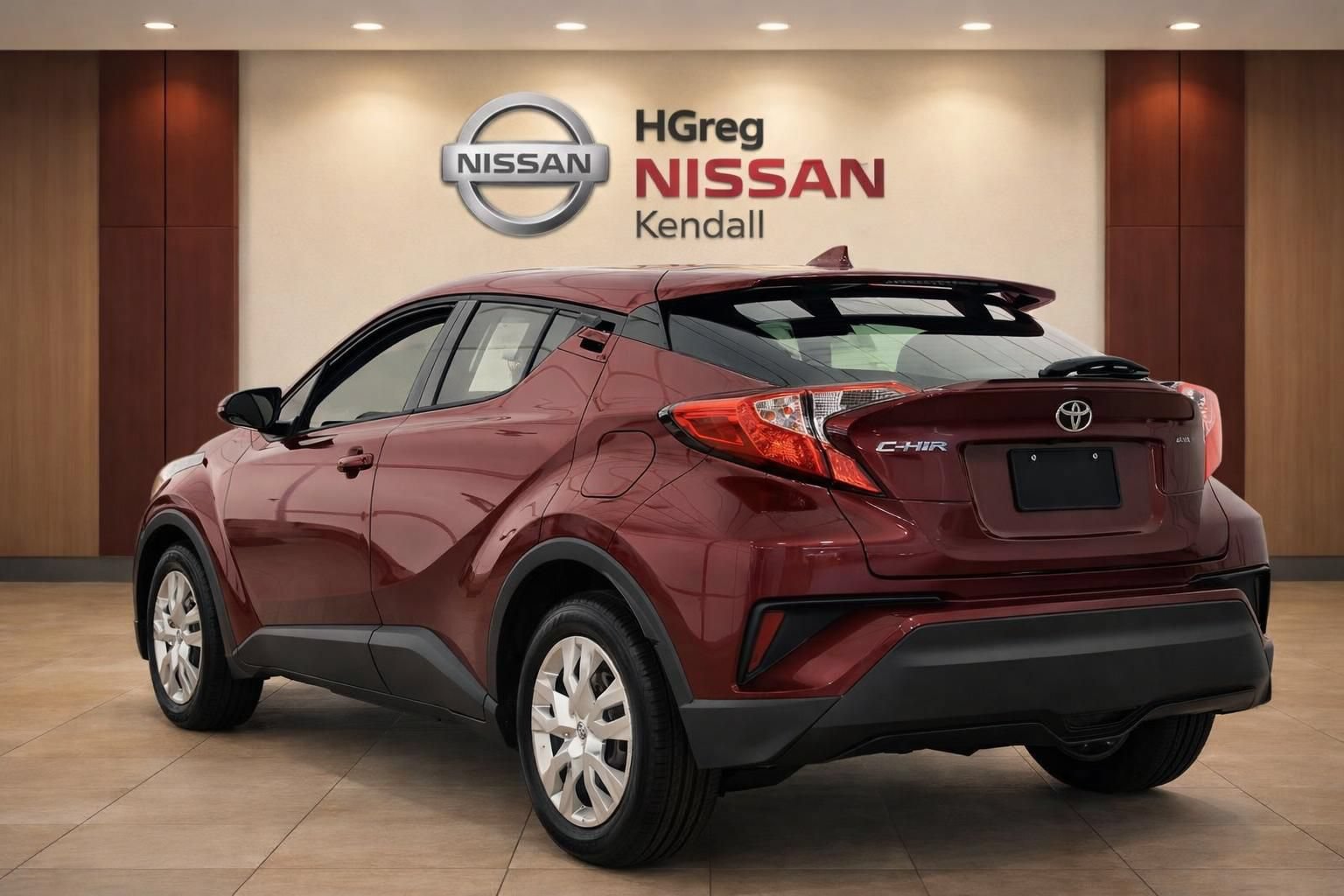 Used 2019 Toyota C-HR LE FWD image 2