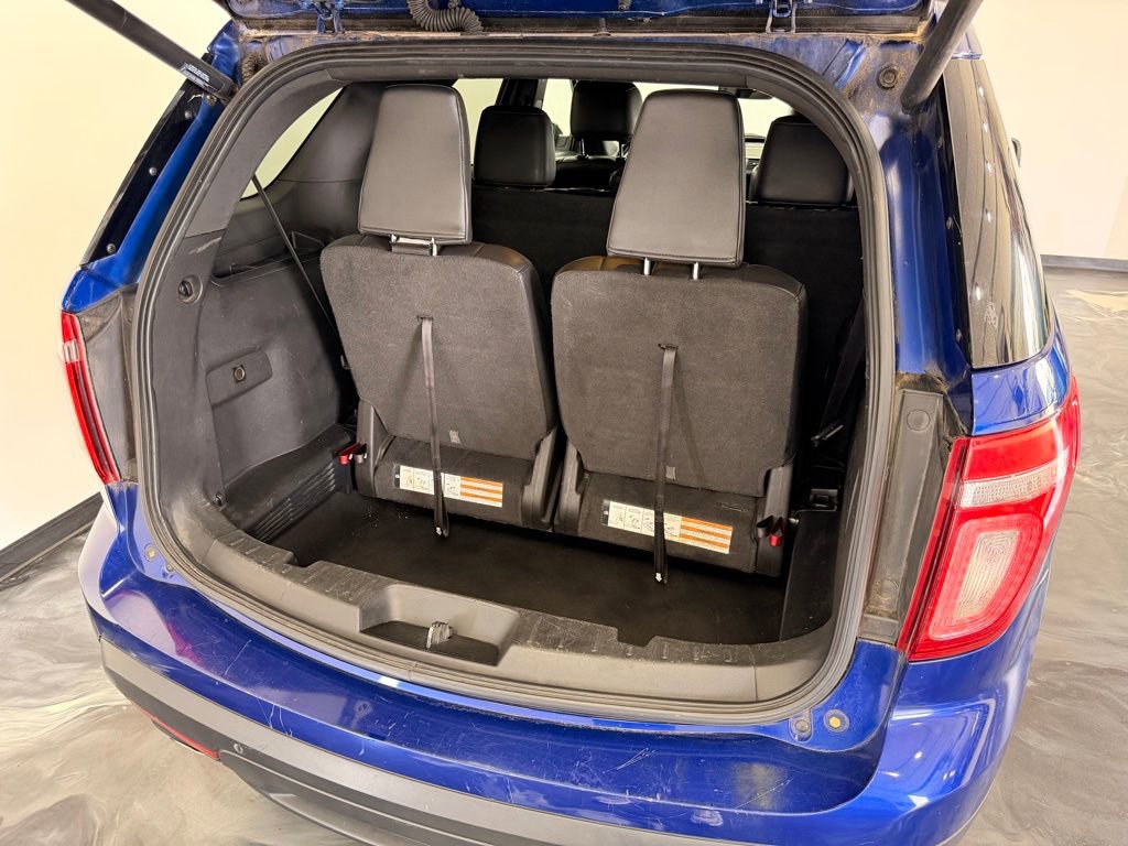 Used 2013 Ford Explorer XLT FWD image 6