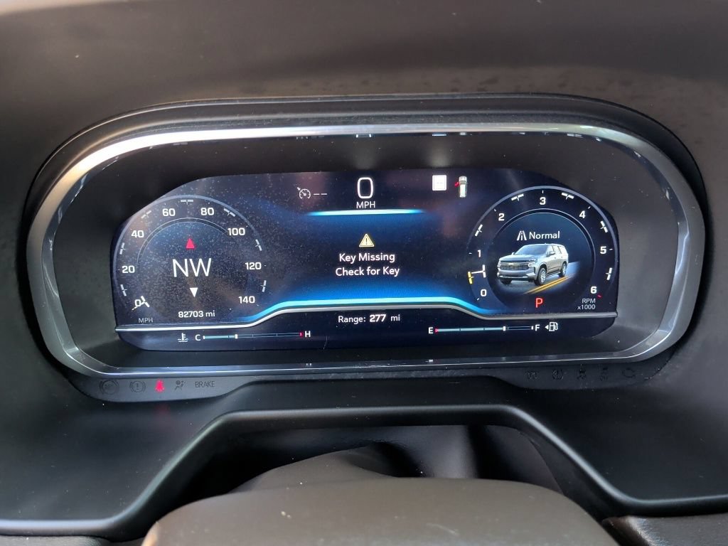 Used 2022 Chevrolet Tahoe LT w/ Luxury Package RWD image 21